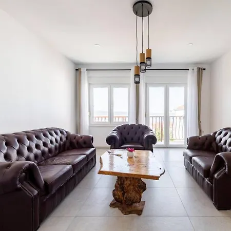 La Domazet Apartment *